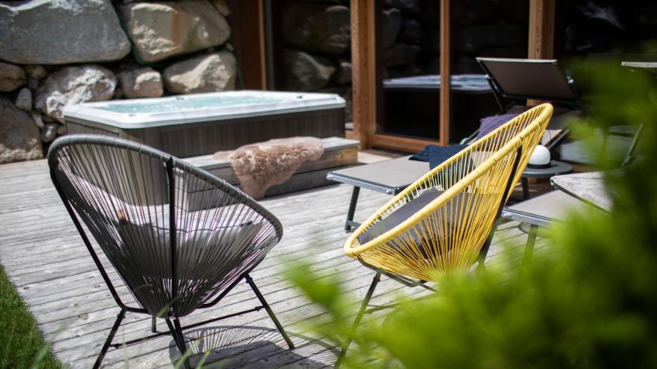 Natura Boutique Chalet Wellness Spa Toblach Exterior foto