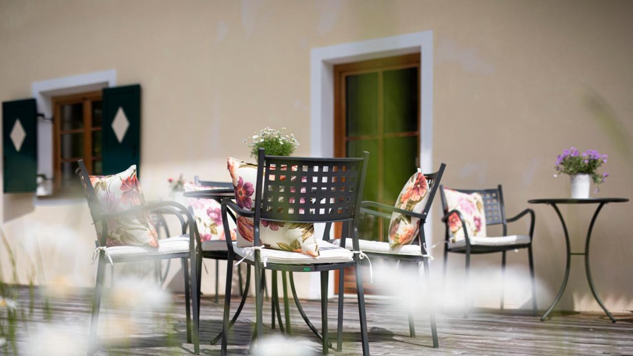 Natura Boutique Chalet Wellness Spa Toblach Exterior foto