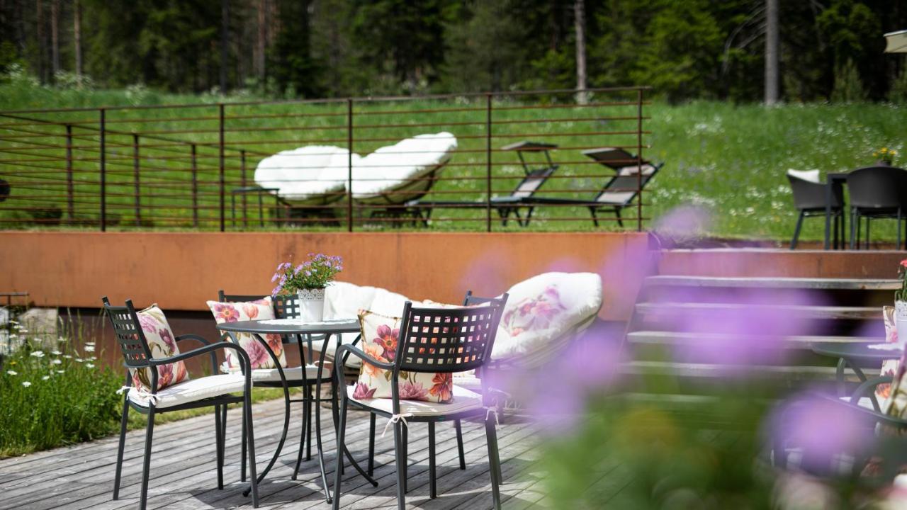 Natura Boutique Chalet Wellness Spa Toblach Exterior foto