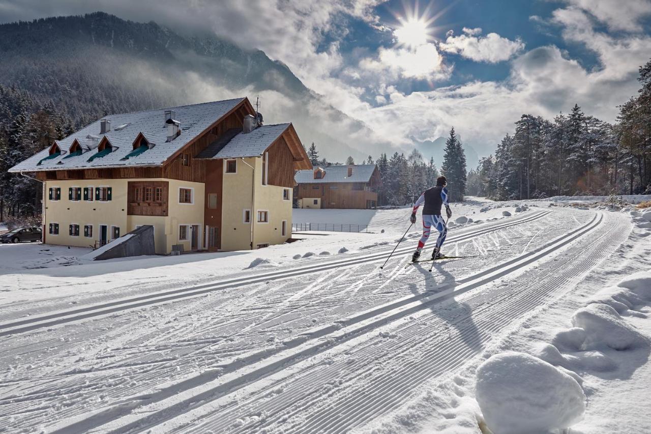 Hotel Natura Boutique Chalet Wellness Spa Toblach Exterior foto