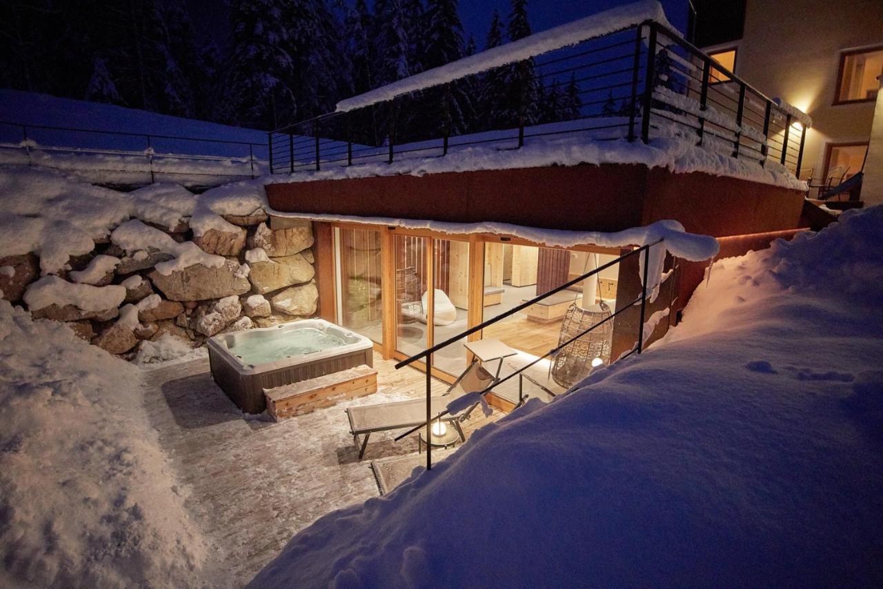 Hotel Natura Boutique Chalet Wellness Spa Toblach Exterior foto